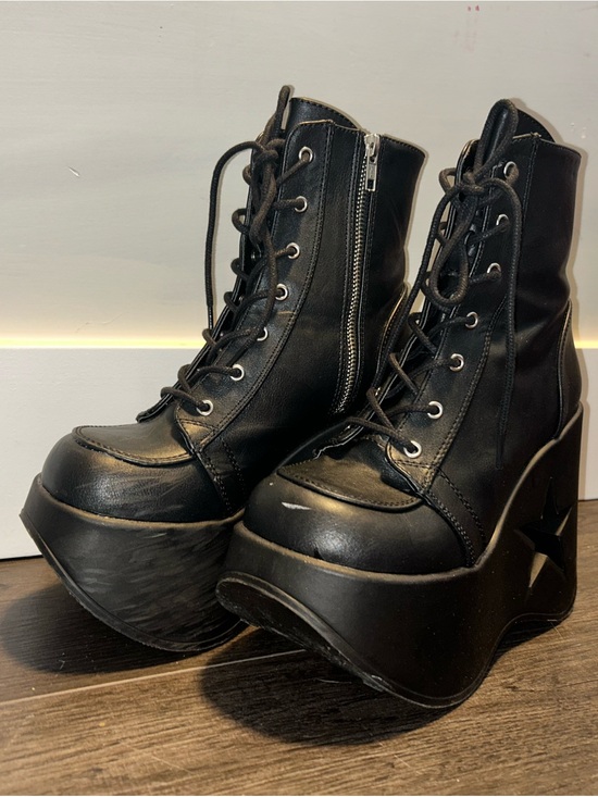 Demonia Shoes - Demonia Black Star-Accent Platform Lace-Up Ankle Boots
